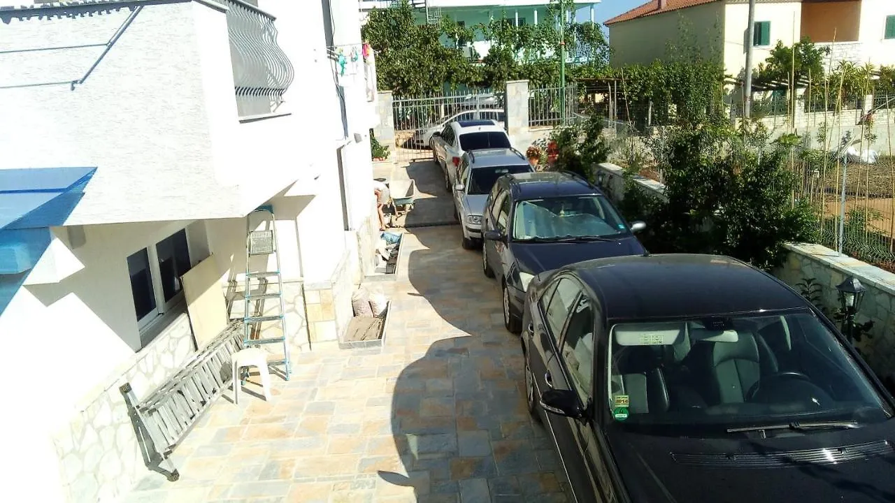 Aparthotel Vila Ester Ksamil